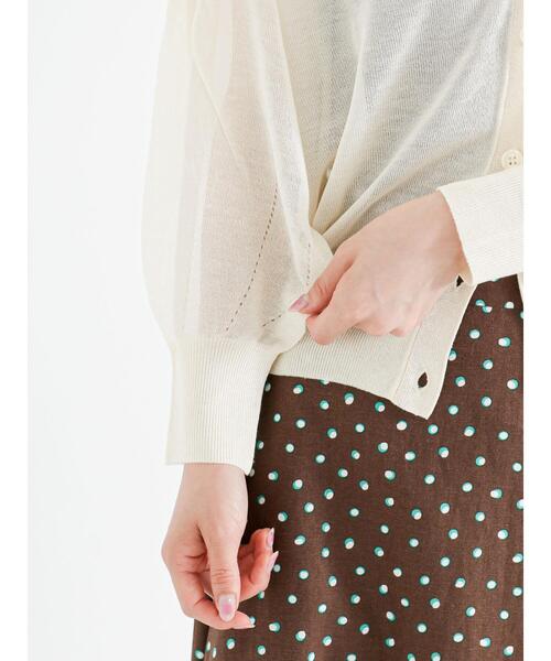 Te chichi（テチチ）の「LEVITA 袖ボリュームVネックカーディガン（カーディガン/ボレロ・レディース・ゴールド/グリーン/ブラック/オフホワイト/グレー・F）」の20枚目の写真