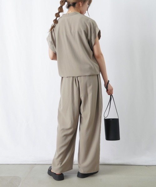 LUCA/LADY LUCK LUCA(ルカ/レディラックルカ)の「【セットアップ着用可】LC/LLL 2タックイージーパンツ / ワイドパンツ(スラックス・レディース・ブラック/グレイッシュベージュ・FREE)」の17枚目の写真