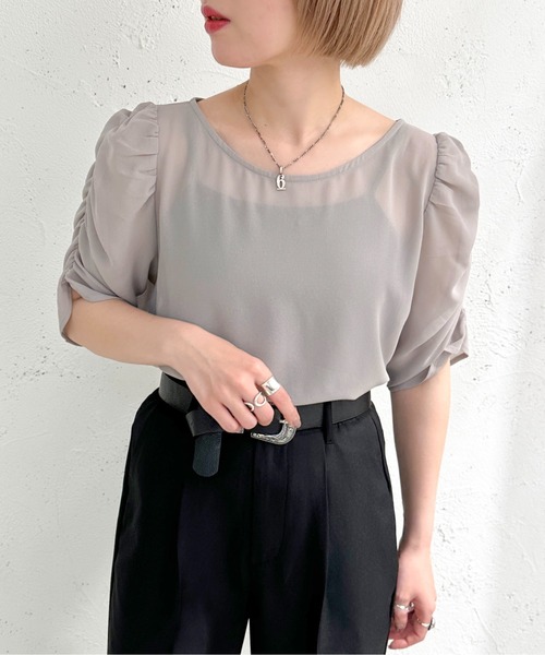 apres jour mignon(アプレジュールミニョン)の「シアー袖シャーリングプルオーバー【ZOZOTOWN限定アイテム】(シャツ/ブラウス・レディース・グレー/ブラック/ブルー・X-LARGE/フリー)」の12枚目の写真