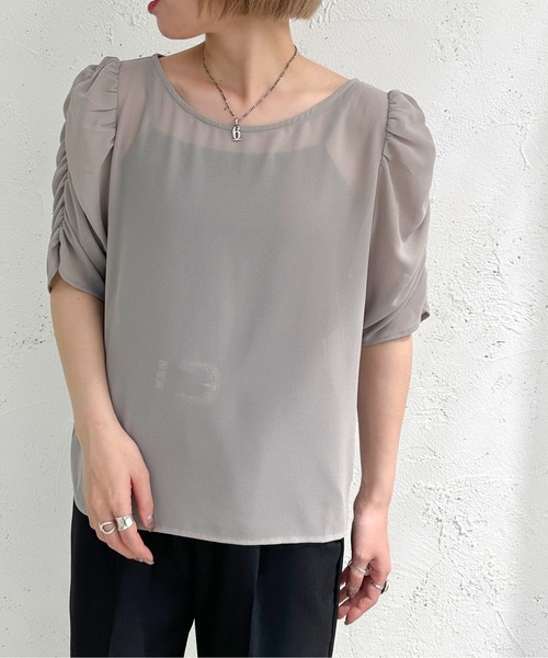 apres jour mignon(アプレジュールミニョン)の「シアー袖シャーリングプルオーバー【ZOZOTOWN限定アイテム】(シャツ/ブラウス・レディース・グレー/ブラック/ブルー・X-LARGE/フリー)」の16枚目の写真