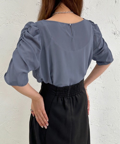 apres jour mignon(アプレジュールミニョン)の「シアー袖シャーリングプルオーバー【ZOZOTOWN限定アイテム】(シャツ/ブラウス・レディース・グレー/ブラック/ブルー・X-LARGE/フリー)」の21枚目の写真