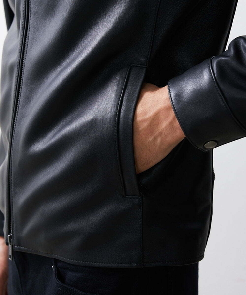 MICHEL KLEIN HOMME (ミッシェルクランオム)の「シングルライダースレザーブルゾン(ライダースジャケット・メンズ・ブラック・MEDIUM/LARGE/X-LARGE)」の11枚目の写真
