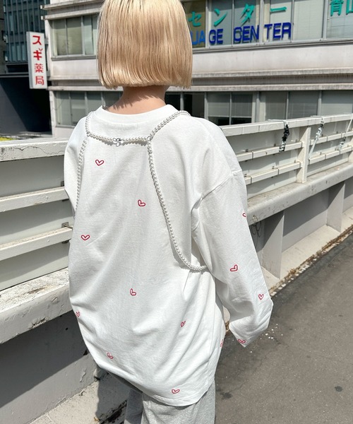 Alley by w closet（アリーバイダブルクローゼット）の「【Alley】ハート刺繍クルーネックロンT（Tシャツ/カットソー・レディース・レッド系その他/ホワイト×ブラック・FREE）」の8枚目の写真