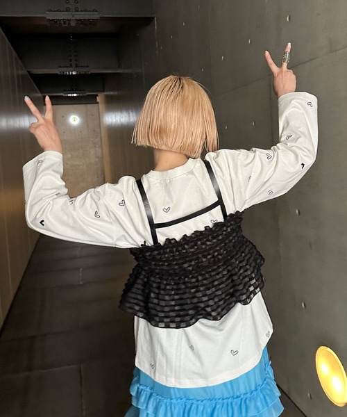 Alley by w closet（アリーバイダブルクローゼット）の「【Alley】ハート刺繍クルーネックロンT（Tシャツ/カットソー・レディース・レッド系その他/ホワイト×ブラック・FREE）」の13枚目の写真