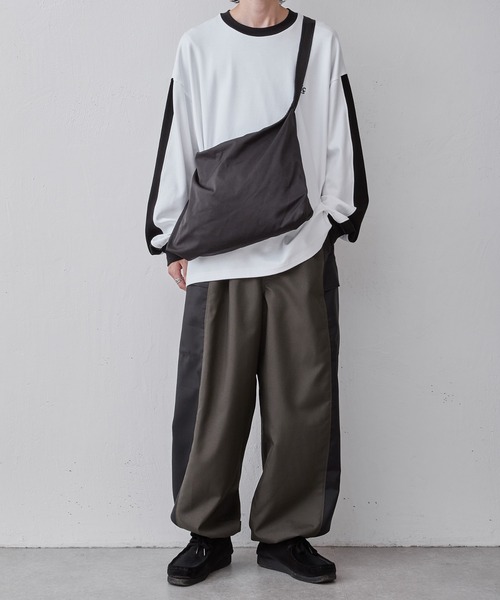 Lui's（ルイス）の「【Neucon / ニューコン】 ショルダーバッグ（ショルダーバッグ・メンズ・ブラック/チャコールグレー/オフホワイト/ライトグレー・FREE）」の17枚目の写真