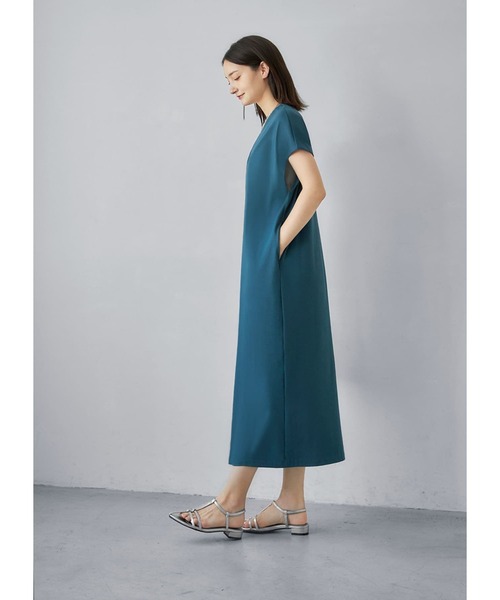 STYLE DELI(スタイルデリ)の「【Made in JAPAN】Uネックコクーンワンピース(ワンピース・レディース・ダークブルー/グレイッシュベージュ・01/02)」の15枚目の写真