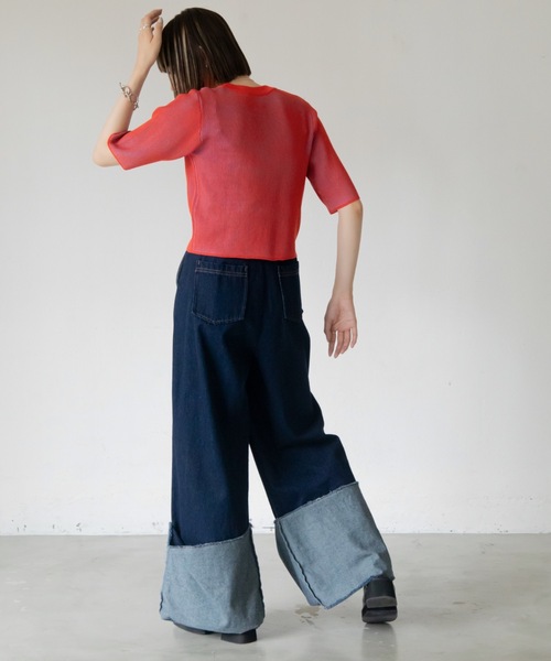 VACANCY(ヴァカンシー)の「ロールアップストレートデニムパンツ(デニムパンツ・レディース・ダークインディゴブルー/ブラック・SMALL/MEDIUM/LARGE)」の12枚目の写真