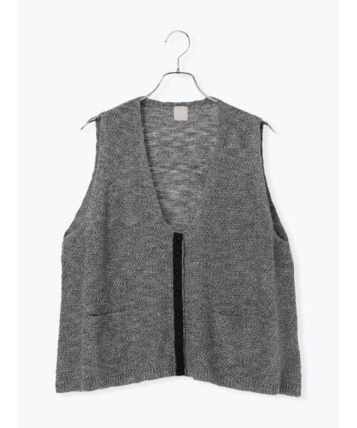 TSUHARU by Samansa Mos2（ツハルバイサマンサモスモス）の「ウールリネン混ニットベスト（ベスト・レディース・チャコールグレー/ベージュ・F）」の3枚目の写真