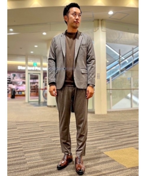 Perfect Suit FActory（パーフェクトスーツファクトリー）の「モックネック ロンＴシャツ　ホワイト/ブラック/ブラウン/グリーン（Tシャツ/カットソー・メンズ・ブラウン/ホワイト/ブラック/グリーン・M/L/LL）」の16枚目の写真