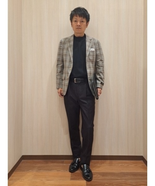 Perfect Suit FActory（パーフェクトスーツファクトリー）の「モックネック ロンＴシャツ　ホワイト/ブラック/ブラウン/グリーン（Tシャツ/カットソー・メンズ・ブラウン/ホワイト/ブラック/グリーン・M/L/LL）」の19枚目の写真