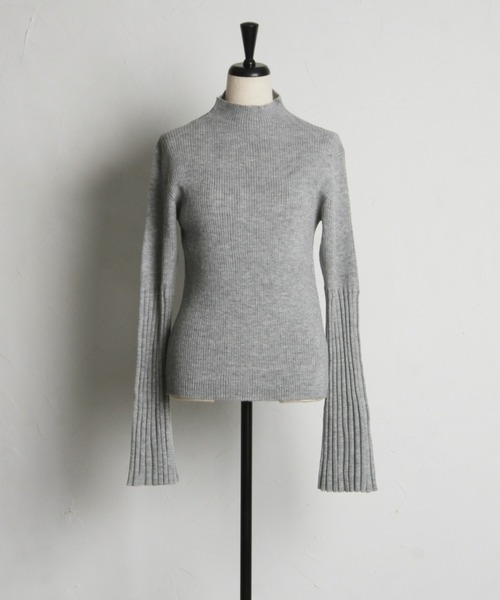 &. NOSTALGIA（アンドドットノスタルジア）の「【ZOZO限定】袖フレアハイネックニットプルオーバー（ニット/セーター・レディース・アイボリー/ブラック/ブラック系その他/ライトグレー・M）」の22枚目の写真