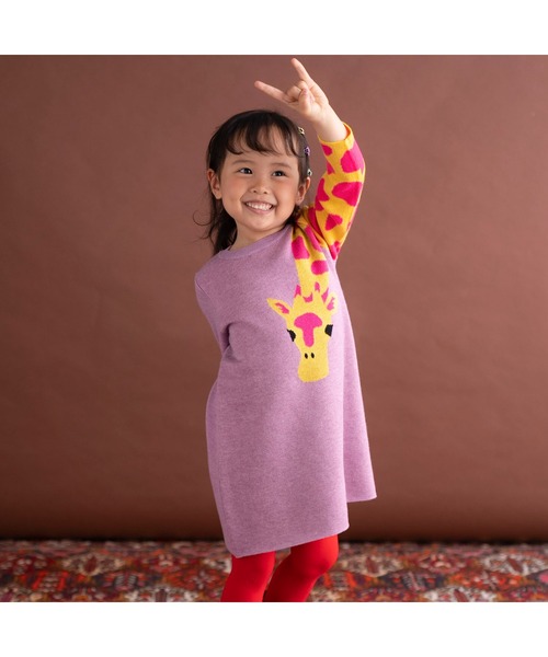 ami amie(アミアミ)の「キリンワンピース(ワンピース・キッズ・サックスブルー/ピンク・115cm/130cm/85cm/100cm)」の3枚目の写真