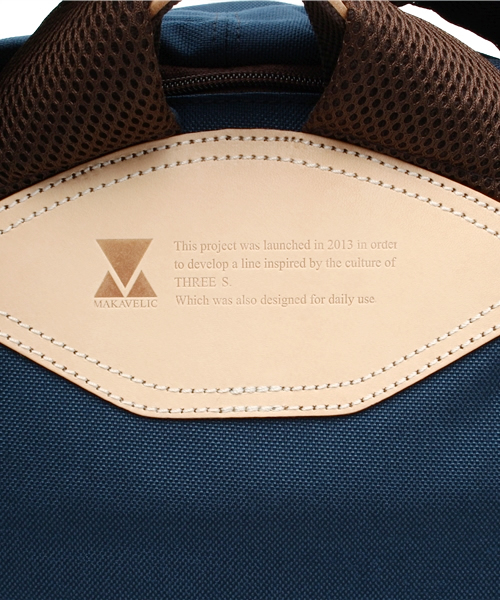 MAKAVELIC(マキャベリック)の「【MAKAVELICK】UNIVERSAL DAYPACK/マキャべリック ユニバーサルデイパック(バックパック/リュック・メンズ・ネイビー/その他1・FREE)」の5枚目の写真