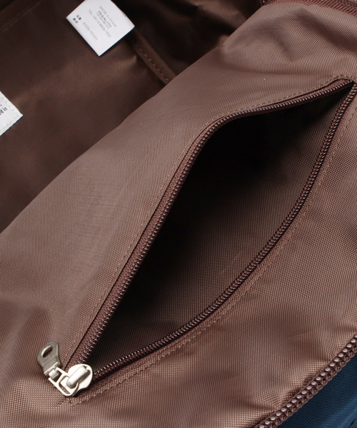 MAKAVELIC(マキャベリック)の「【MAKAVELICK】UNIVERSAL DAYPACK/マキャべリック ユニバーサルデイパック(バックパック/リュック・メンズ・ネイビー/その他1・FREE)」の7枚目の写真