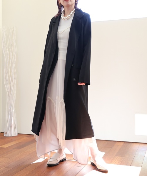 ULEULA（ウルア）の「ベストレイヤードロングテーラードジャケット（テーラードジャケット・レディース・ブラック/ベージュ・FREE）」の5枚目の写真