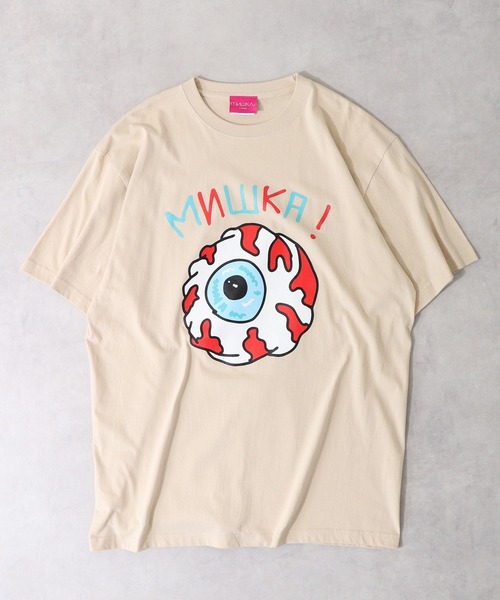 MISHKA（ミシカ）の「MISHKA MISHKA T-SHIRT グラフィックプリント 半袖 Tシャツ（Tシャツ/カットソー・メンズ・サンドベージュ/ダークブラウン/ブラック/ホワイト/ブラック系その他5/ホワイト系その他2/ホワイト系その他3/ホワイト系その他/ブラック系その他2/ブラック系その他4/ブラック系その他/ブラック系その他3/チャコールグレー/ホワイト系その他5/ホワイト系その他4/ライトオリーブ・M/XL/L/2XL）」の18枚目の写真