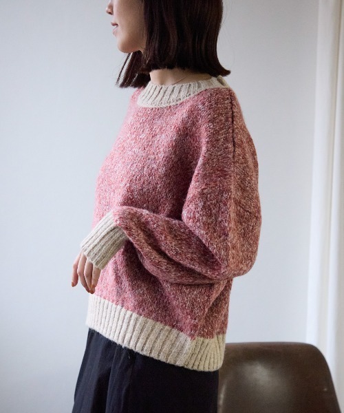 TRIANGLE PALETTE(トライアングルパレット)の「ミックスヤーン配色ニット(ニット/セーター・レディース・ピンク/イエロー/ライトグリーン/ブルー/ベージュ/グレー・FREE)」の1枚目の写真
