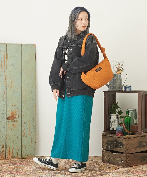 CUBE SUGAR（キューブシュガー）の「ナイロンキルトショルダーバッグ（ショルダーバッグ・レディース・ホワイト/カーキ/ブラック/オレンジ・M）」の14枚目の写真