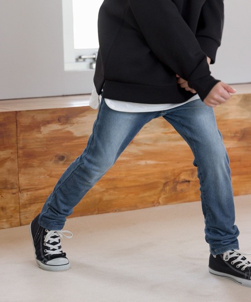 GLOBAL WORK（グローバルワーク）の「あったかスゴラクスキニー/970776（デニムパンツ・キッズ・ネイビー/ブルー/その他/ブラック/ライトブルー・100cm/120cm/130cm/160cm/140cm/110cm/150cm）」の4枚目の写真