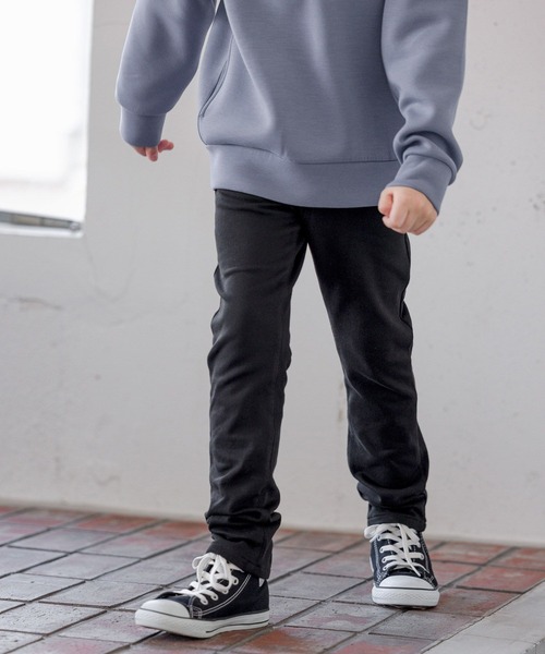 GLOBAL WORK（グローバルワーク）の「あったかスゴラクスキニー/970776（デニムパンツ・キッズ・ネイビー/ブルー/その他/ブラック/ライトブルー・100cm/120cm/130cm/160cm/140cm/110cm/150cm）」の2枚目の写真