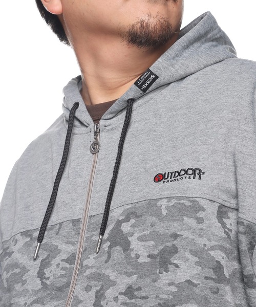 OUTDOOR PRODUCTS（アウトドアプロダクツ）の「迷彩 ジップパーカー