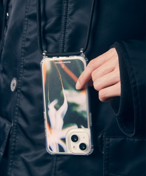 MAISON SPECIAL（メゾンスペシャル）の「《UNISEX》Multi Graphic iPhone Case with Strap for SE2/SE3/7/8/12/12Pro/13/14 ストラップ付きマルチグラフィックiPhoneケース■SE2/SE3/7/8/12/12Pro/13/14対応■【MAISON SPECIAL/メゾンスペシャル】（スマホケース/カバー・メンズ・その他2/その他11/その他3/その他8/その他10/その他7/その他12/その他9/その他6/その他1/その他5/その他4・2/1/0）」の7枚目の写真