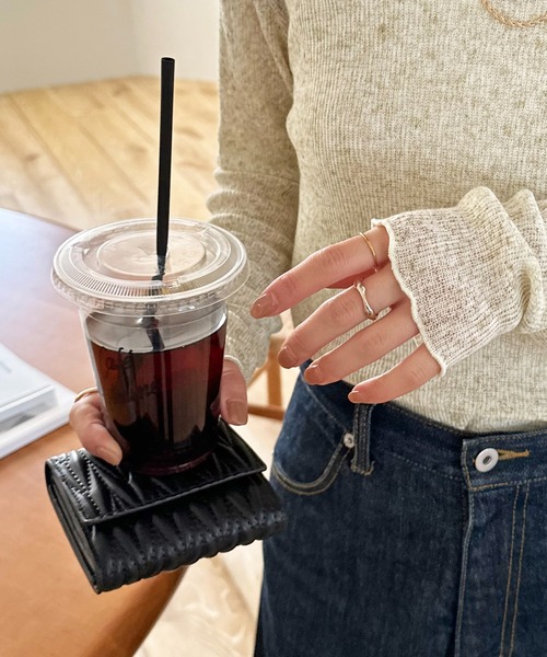 DISCOAT(ディスコート)の「キルティング三つ折りウォレット(財布・レディース・グレイッシュベージュ/ピンク/ブラック・FREE)」の6枚目の写真