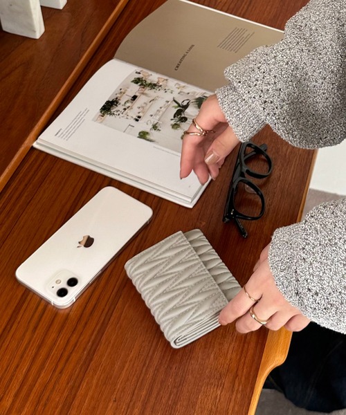 DISCOAT(ディスコート)の「キルティング三つ折りウォレット(財布・レディース・グレイッシュベージュ/ピンク/ブラック・FREE)」の10枚目の写真