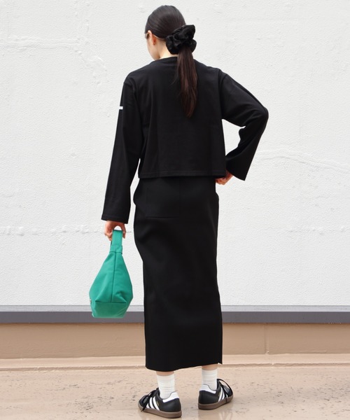 ORCIVAL（オーシバル）の「ORCIVAL/オーシバル　ボートネックロングスリーブショートプルオーバー　ソリッド　BOATNECK LONGSLEEVE SHORT PULLOVER SOLID　OR-0334 BFJ（Tシャツ/カットソー・レディース・ベージュ/ホワイト/ブラック・1）」の13枚目の写真