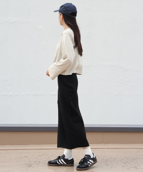 ORCIVAL（オーシバル）の「ORCIVAL/オーシバル　ボートネックロングスリーブショートプルオーバー　ソリッド　BOATNECK LONGSLEEVE SHORT PULLOVER SOLID　OR-0334 BFJ（Tシャツ/カットソー・レディース・ベージュ/ホワイト/ブラック・1）」の20枚目の写真
