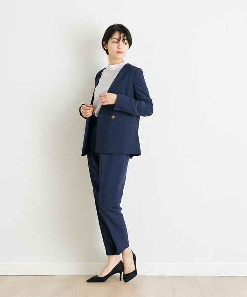 INED CLARO（イネドクラロ）の「【洗えるセットアップ】リネンライクメランジ カラーレスジャケット（スーツジャケット・レディース・ネイビー/モカ・7号/9号/11号）」の6枚目の写真