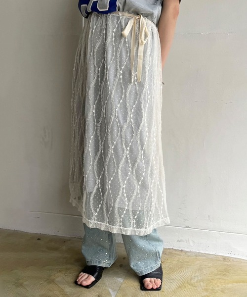 Jewelobe（ジュエローブ）の「エンブロイダリーチュールシアーレイヤードスカート（スカート・レディース・アイボリー/ブラック・FREE）」の8枚目の写真