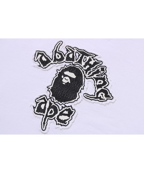 A BATHING APE（アベイシングエイプ）の「MAD APE COLLEGE HEAVY WASHED CREWNECK（スウェット・メンズ・ホワイト/ブラック・MEDIUM/X-LARGE/LARGE/XX-LARGE/SMALL）」の3枚目の写真