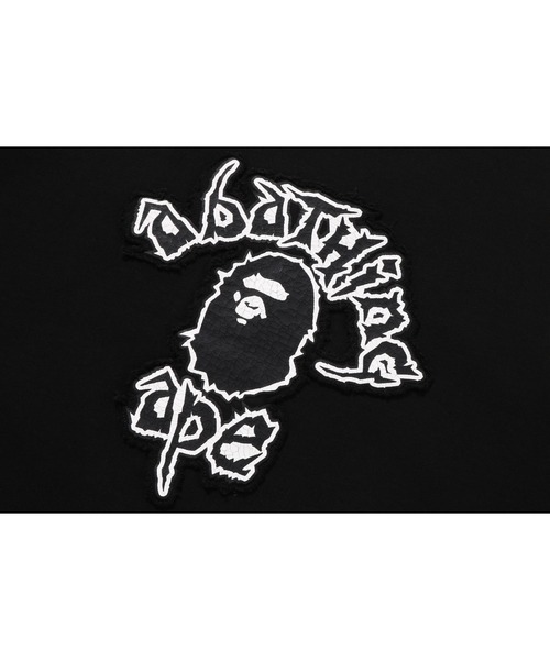 A BATHING APE（アベイシングエイプ）の「MAD APE COLLEGE HEAVY WASHED CREWNECK（スウェット・メンズ・ホワイト/ブラック・MEDIUM/X-LARGE/LARGE/XX-LARGE/SMALL）」の4枚目の写真