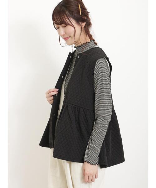 Samansa Mos2（サマンサ モスモス）の「キルトベスト（ベスト・レディース・ブラック/カーキ/キナリ・F）」の6枚目の写真