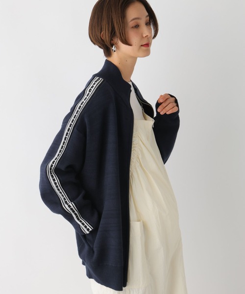 LEPSIM（レプシィム）の「【産前・産後対応】マタニティ／ラインニットカーディガン　992065（マタニティウェア/グッズ・レディース・ダークネイビー/アイボリー・FREE）」の12枚目の写真