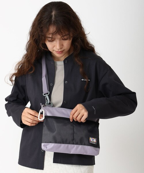 Columbia（コロンビア）の「撥水 Columbia／プライスストリーム サコッシュ 1.5L／コロンビア（ショルダーバッグ・レディース・レッド/ブルー/ブラック/グリーン/アッシュ/ライム/ピンク/ネイビー/ベージュ/ブルーグリーン/パープル/ホワイト・ONE SIZE）」の10枚目の写真