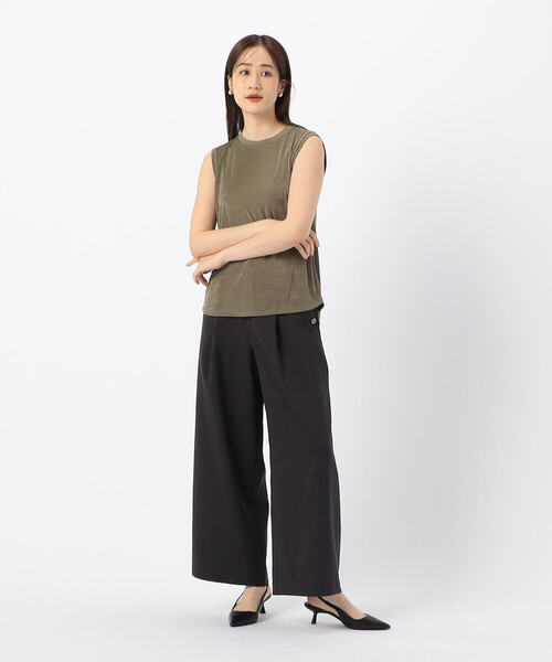 COMME CA ISM(コムサイズム)の「シャイニー タンクトップ(タンクトップ・レディース・アイボリー/ブラック/カーキ・MEDIUM/LARGE)」の10枚目の写真