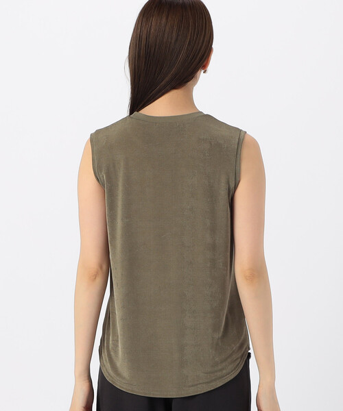 COMME CA ISM(コムサイズム)の「シャイニー タンクトップ(タンクトップ・レディース・アイボリー/ブラック/カーキ・MEDIUM/LARGE)」の14枚目の写真