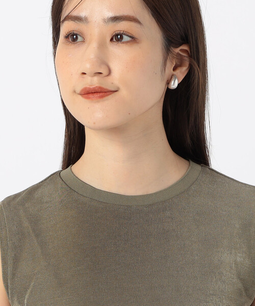 COMME CA ISM(コムサイズム)の「シャイニー タンクトップ(タンクトップ・レディース・アイボリー/ブラック/カーキ・MEDIUM/LARGE)」の15枚目の写真