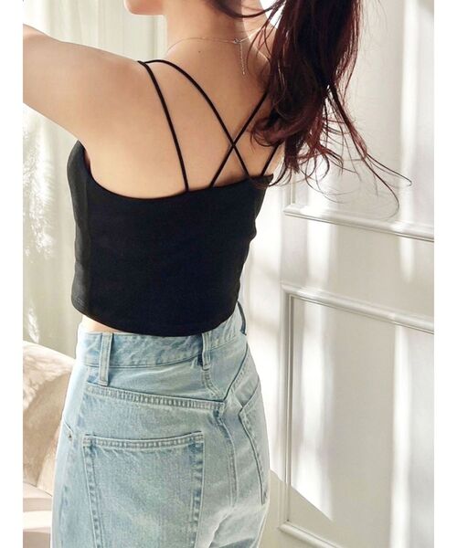 RESEXXY（リゼクシー）の「パッドインキャミソール（キャミソール・レディース・ホワイト/ブラック/オレンジ・FREE）」の2枚目の写真