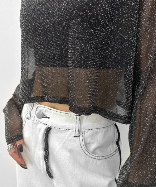 LVEU.(ラブユ.)の「【LVEU.】シアーラメクロップドプルオーバー / トップス シアー シースルー ラメ クロップド ショート レイヤード ブラック グレー ZOZOTOWN限定(Tシャツ/カットソー・レディース・グレー/ブラック・FREE)」の9枚目の写真