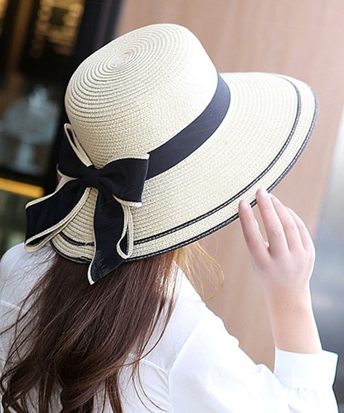 STYLEBLOCK（スタイルブロック）の「リボン付きツバ広麦わら風帽子（ハット・レディース・オフホワイト/ベージュ/カーキ・FREE）」の2枚目の写真