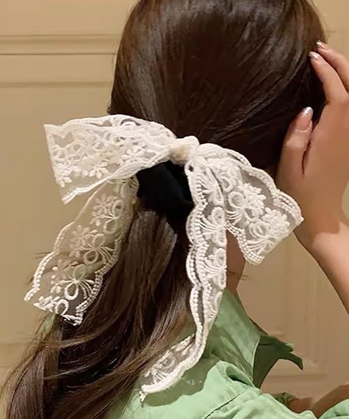 レースリボン Ulysses（ユリシス）の「レースリボンヘアアクセ（シュシュ）」 - WEAR