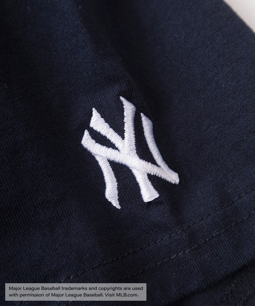 MLB(メジャーリーグベースボール)の「【MAJOR LEAGUE BASEBALL/メジャーリーグベースボール】MLB 5TEAM LOGO フロントサークルロゴ刺繍&バックアーチロゴワッペンデザイン リブライン ハーフジップT/半袖Tシャツ(Tシャツ/カットソー・メンズ・ダークグリーン/ネイビー/ブラック/ホワイト/ワインレッド・M/XL/L)」の22枚目の写真