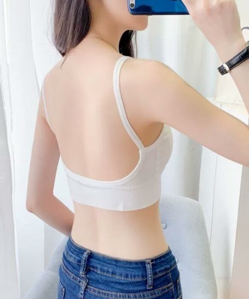 AMELY（エミリー）の「カップ付きバックオーブンリブキャミ（タンクトップ・レディース・ブラック/グリーン/ブラウン/ホワイト/ベージュ・フリー）」の6枚目の写真