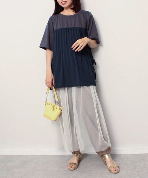 leswel(レスウェル)の「【L~5L 大きいサイズ】 ビスチェ風 レイヤード 半袖 ギャザー カットソー トップス(Tシャツ/カットソー・レディース・ブルー/カーキ/ネイビー・3L/4L/5L/LL/L)」の7枚目の写真