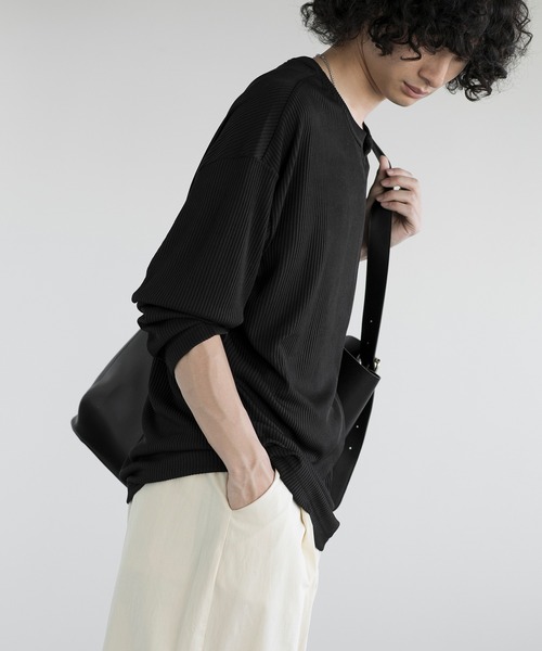 aimoha（アイモハ）の「aimoha men JACQUARD WIDE RIB Y-NECK TEE（Tシャツ/カットソー・メンズ・ホワイト/グレー/ブラック・MEDIUM/LARGE/X-LARGE/XX-LARGE）」の5枚目の写真
