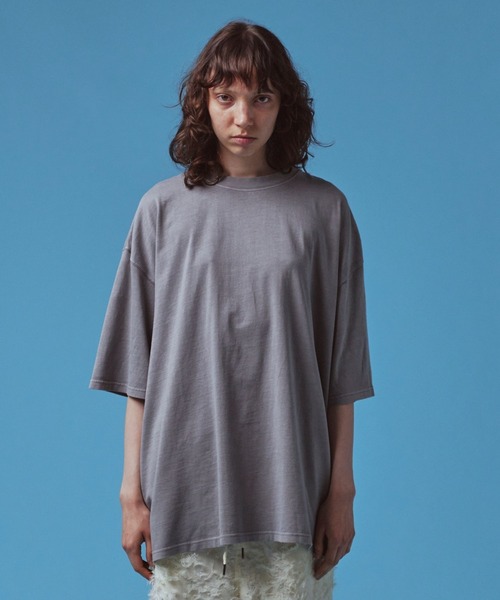 Ameno Auro(アメノアウロ)の「【Ameno Auro/アメノアウロ】16/綿天竺ピグメントビッグT(Tシャツ/カットソー・メンズ・ライトグレー/ブラック/ベージュ・L/M)」の17枚目の写真