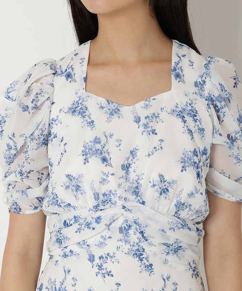 REDYAZEL（レディアゼル）の「フラワープリントワンピース（ワンピース・レディース・ブラック/ブルー/ピンク・SMALL/MEDIUM）」の13枚目の写真